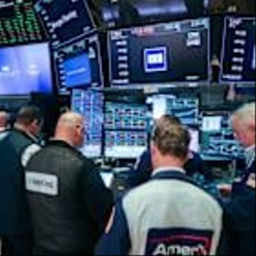 Stocks Priced Near Perfection as Analyst Profit Sentiment Wanes