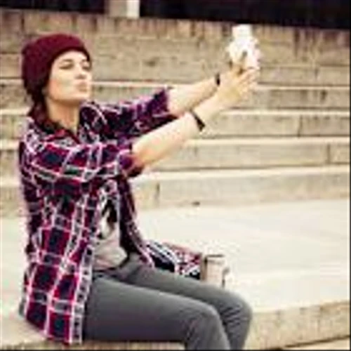 American Eagle (AEO) Jumps 45.4% as Firm Beats Q2 Outlook
