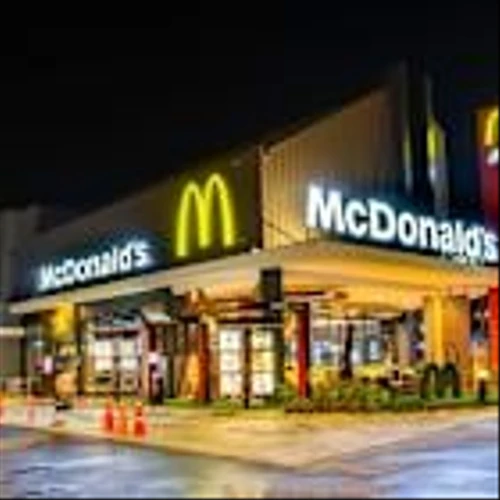 McDonald's Third-Quarter Earnings Unexpectedly Decline; Comparable Sales Top Views