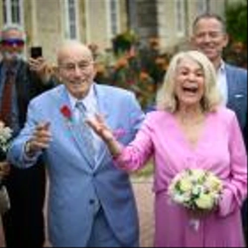 WWII veteran, 100, marries sweetheart, 96, in Normandy after D-Day events