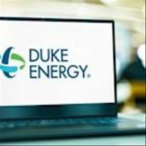 How Is Duke Energy's Stock Performance Compared to Other Utility Stocks?