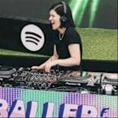 Spotify Stock Falls On Q2 Revenue Miss, Surprise Loss