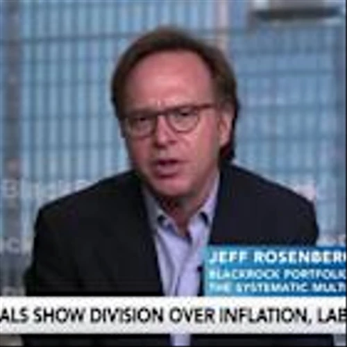 BlackRock's Rosenberg Sees 'Sweet Spot' in Middle of the Curve