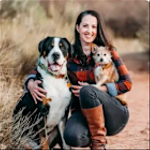 Dr. Dana Novara of Denver, Expert in Holistic Veterinary Care, Explains an Eco-Friendly Approach for HelloNation