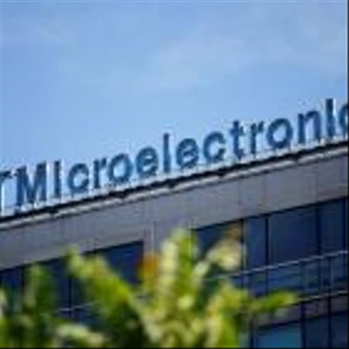 STMicroelectronics to launch data centre photonics chip developed with Amazon