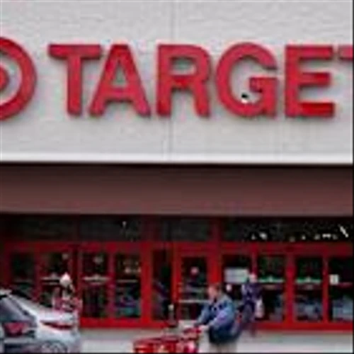 How to play retail stocks: 3 winners vs. 3 losers in the space