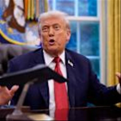 Trump’s overnight demand for 100% tariffs on pharmaceuticals will be ‘a meaningful commercial hit for U.S. consumers,’ top analyst says