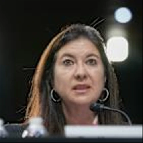 Former Fed governor's stock trades violated the central bank's ethics rules