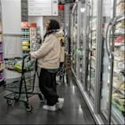 Store-Brand Supplier Feels the Pain as Shoppers Pull Back Even on Lower-Cost Groceries