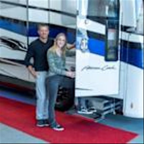 American Coach Collaborates with Influencers Fuel Your Wander to Launch a New American Eagle Floorplan