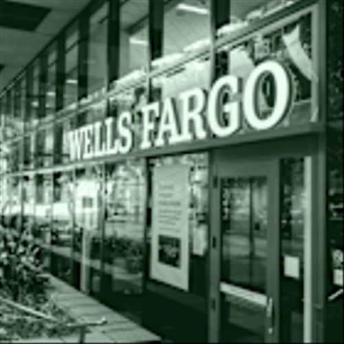 Wells Fargo’s Hot on Energy, Financials. Not so Much on Consumers