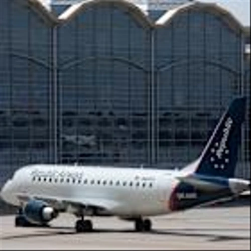 Regional airlines Republic Airways, Mesa Air Group are combining in an all-stock deal