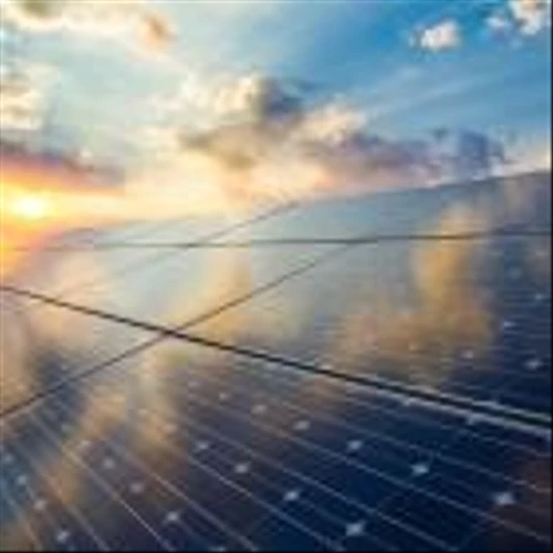 Is Emeren Group Ltd (NYSE:SOL) a Buy or Sell According to Hedge Funds?