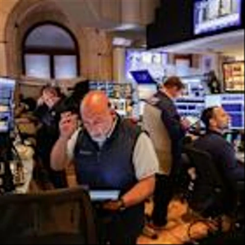 Wall Street ends narrowly mixed in choppy trade on weak economic data