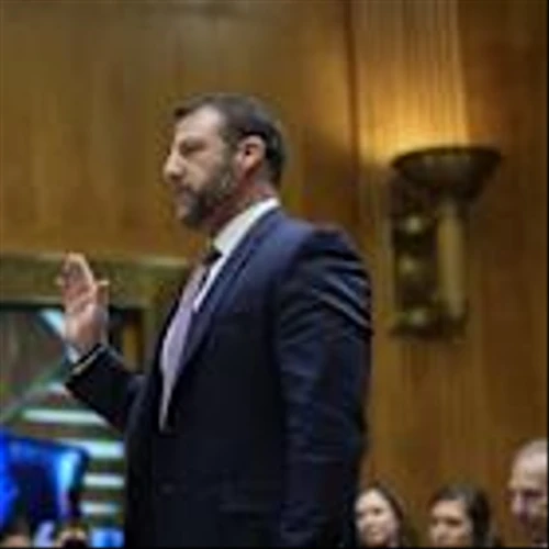 Markwayne Mullin clears key hurdle on path to becoming DHS secretary