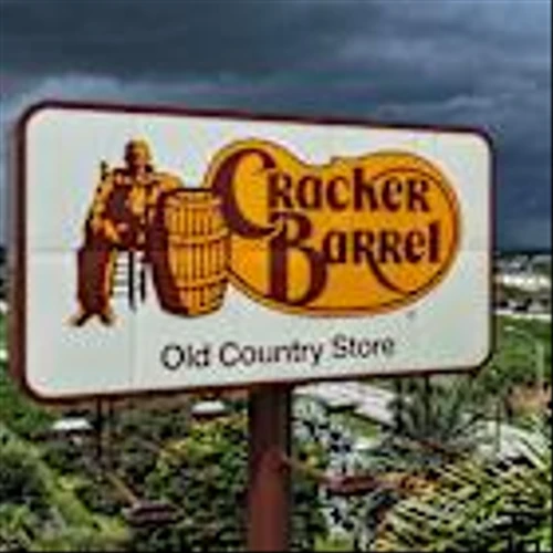 Cracker Barrel execs earned failing grade for pay, performance from proxy advisory firm last year