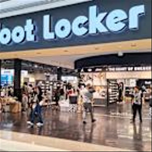 Foot Locker names Franklin Bracken president