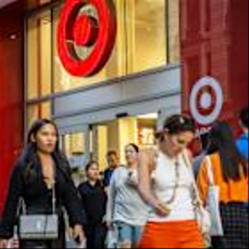Target deals fall flat as consumers shop elsewhere