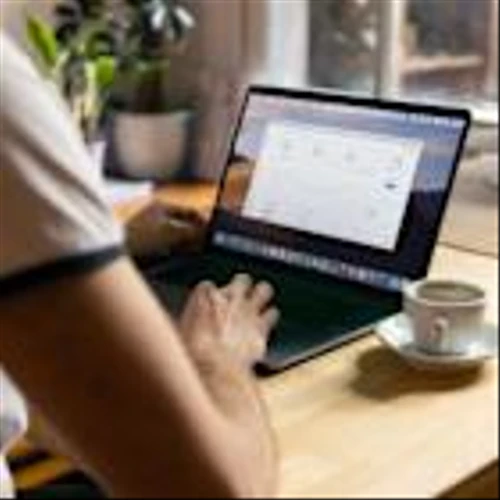 Intel Corp. (INTC) Climbs 10.3% on Apple Deal Hype