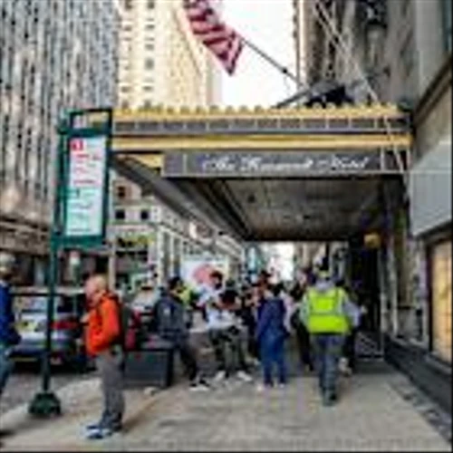 JLL withdraws as adviser in New York’s Roosevelt Hotel sale