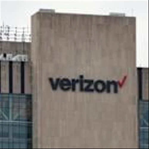 Verizon tops estimates for subscriber additions, profit on strong phone upgrades