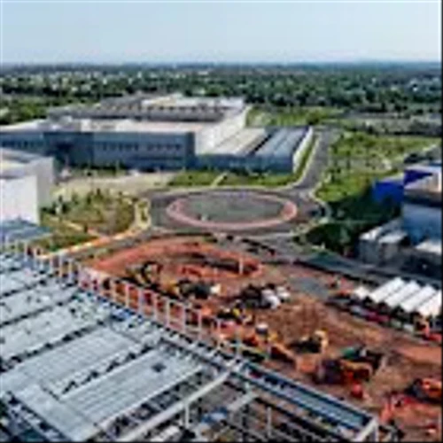 Southern inks 7 GW of large load contracts, eyes 50 GW more