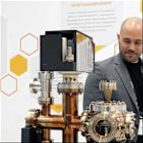 Quantum Computing Stocks Rally. D-Wave Hits Record High Amid Tokyo Conference.