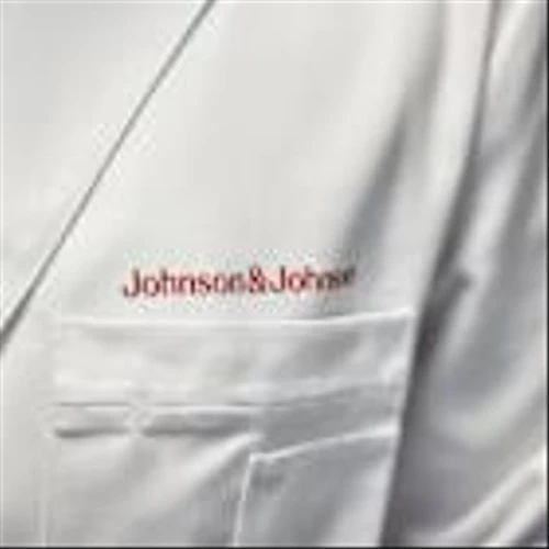Guggenheim Lifts Johnson & Johnson (JNJ) Outlook After Solid Q4 and 2026 Guide