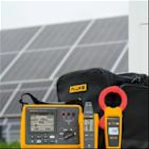 New Fluke GFL-1500 Quickly Locates Ground Faults to Boost Solar System Uptime
