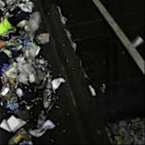 Waste companies plan continued fees, tech investments to offset 2025 commodity dips