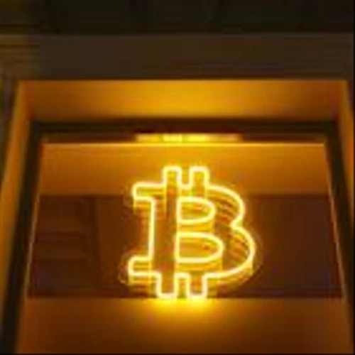 Fear Engulfs Bitcoin Traders Betting on Free Fall to $80,000