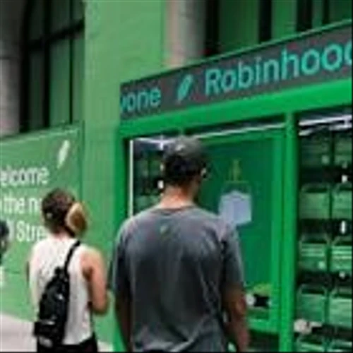 Strategy, Robinhood, and Coinbase Drop. Why Crypto Stocks Are Struggling.