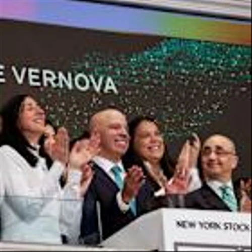 GE Vernova Swings to Profit as Orders Soar