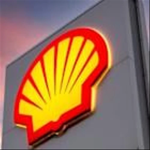 Shell Boosts LNG Production Forecast As Refining Margins Surge