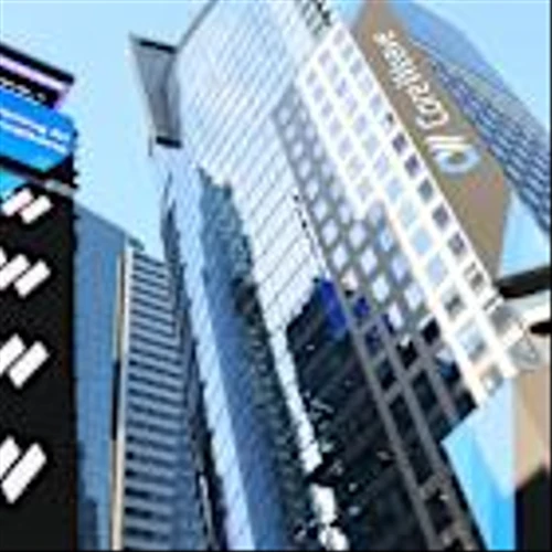 Earnings live: CoreWeave revenue boosted by AI boom, Paramount stock jumps, Occidental Petroleum falls