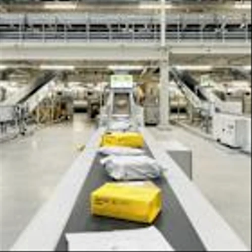De minimis light? Retailers explore postal shipping in new tariff age