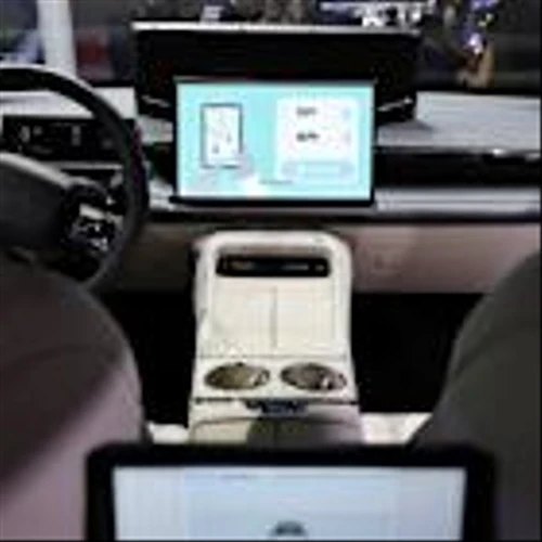 Chinese Robotaxi Companies Look to the Middle East for Growth