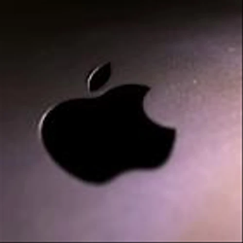 Apple cuts jobs across sales team