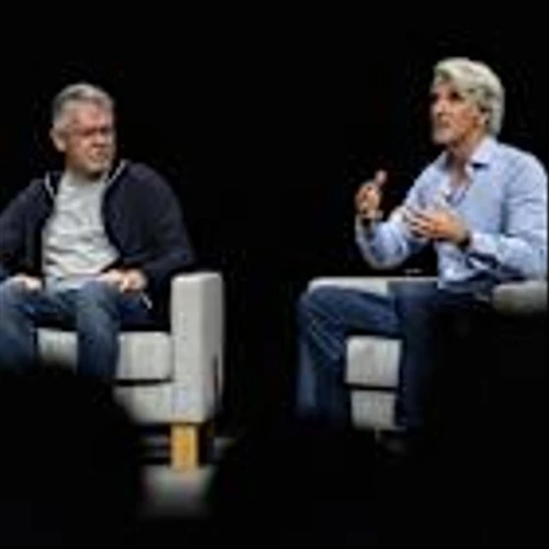 Apple Loses Top AI Models Executive to Meta’s Hiring Spree