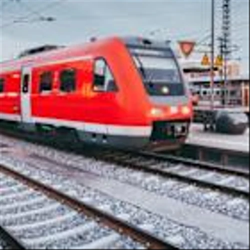 Assessing Canadian Pacific Kansas City (TSX:CP) Valuation After Recent Share Price Momentum