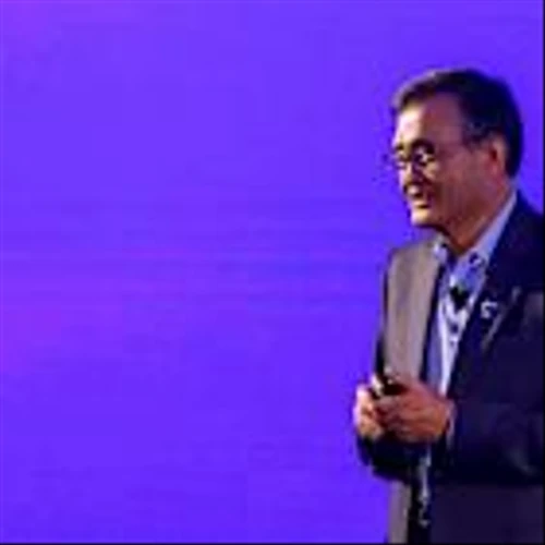 Intel pushes further into humanoid robotics with new chip, software