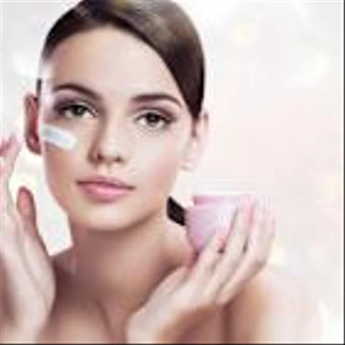 Estee Lauder (EL) Loses 8.5% After Dividend Ex-Date