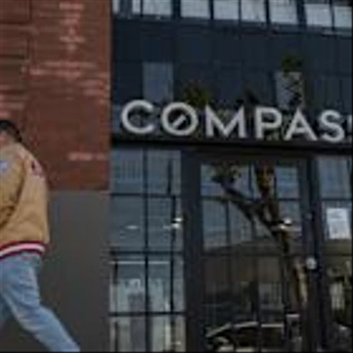 Megamerger to Propel Compass’s Strategy of Private Home Listings