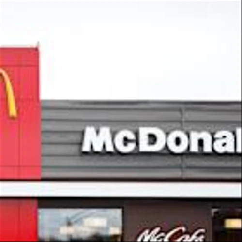 McDonald's vs. Darden: How to play the restaurant space
