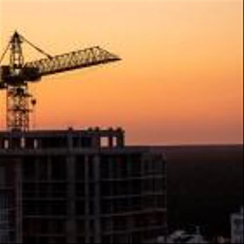 EMCOR vs. MasTec: Which Infrastructure Stock Is the Better Buy Now?