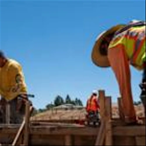 ADP Report Shows Slower US Jobs Growth in August