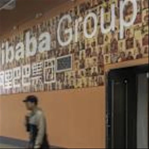 Alibaba Is Coming for Meta’s Smart Glasses and ChatGPT. The Stock Rises.