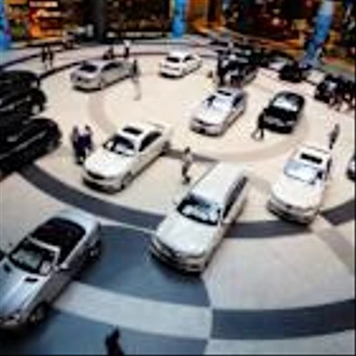 Carvana (CVNA) Stock Continues to Slide As Analysts Lower Price Targets