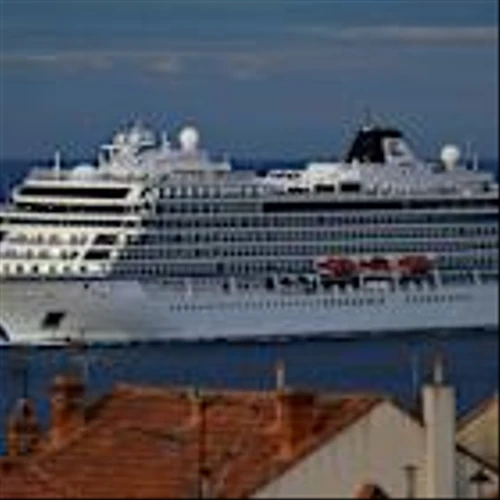 Cruise Operator Viking's Stock Falls as Executives Warn of Slower Bookings