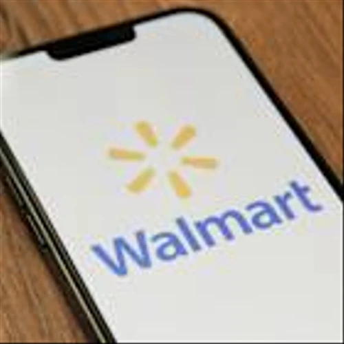 Guggenheim Shrugs Amazon Threat Lifts Walmart (WMT) Price Target